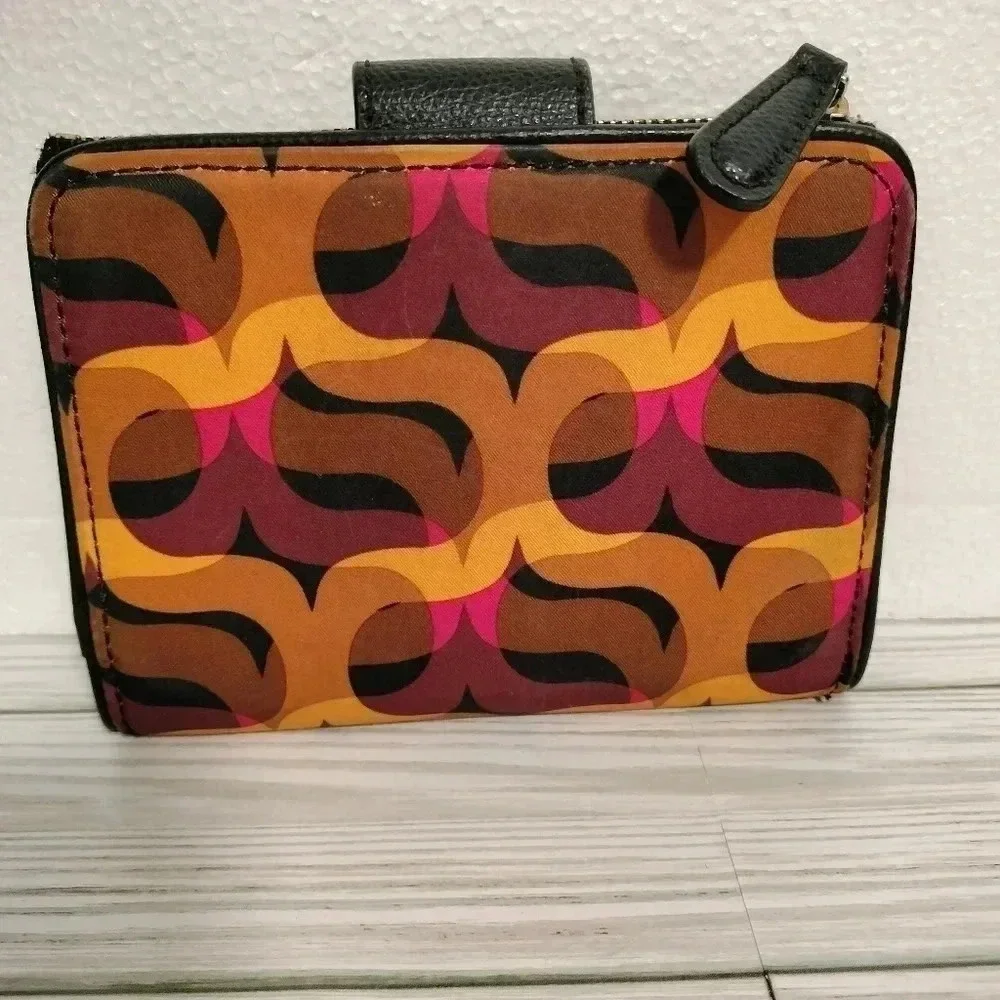 Vera Bradley Abstract Pattern Bifold Wallet Zipper Multiple Pockets Slots